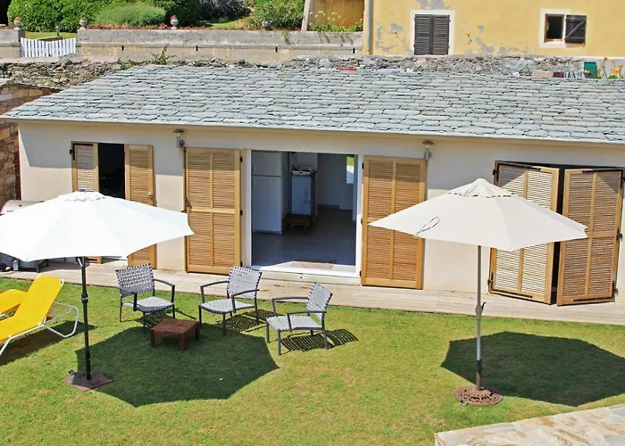Holiday home Maison Charmante Vue -